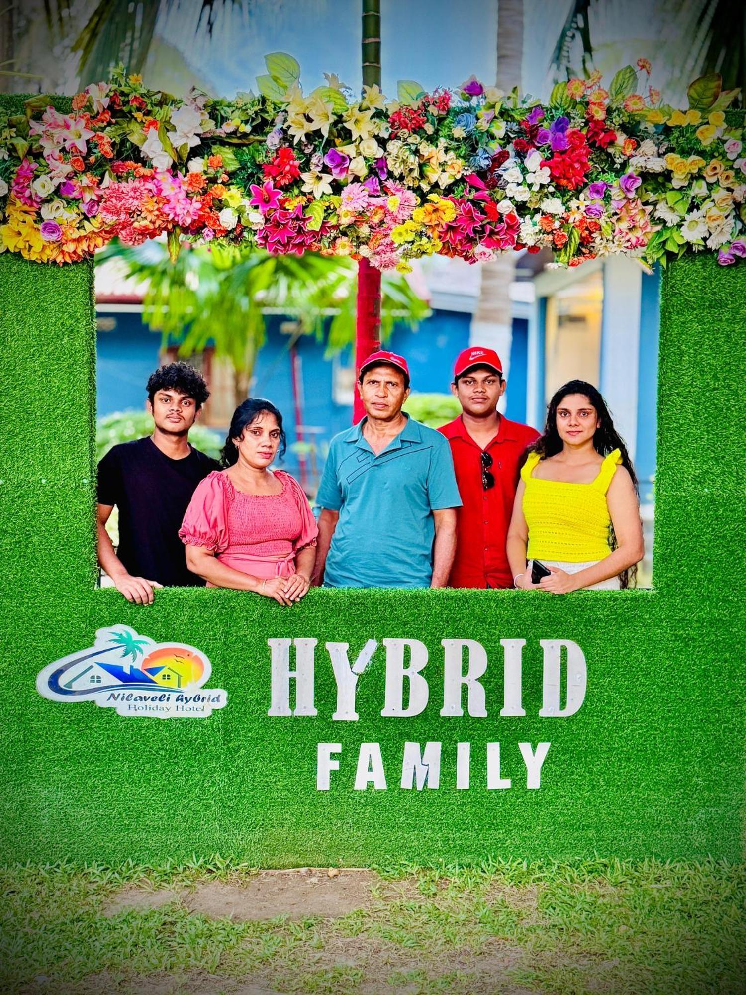 Nilaveli Hybrid Holiday Hotel Exterior foto